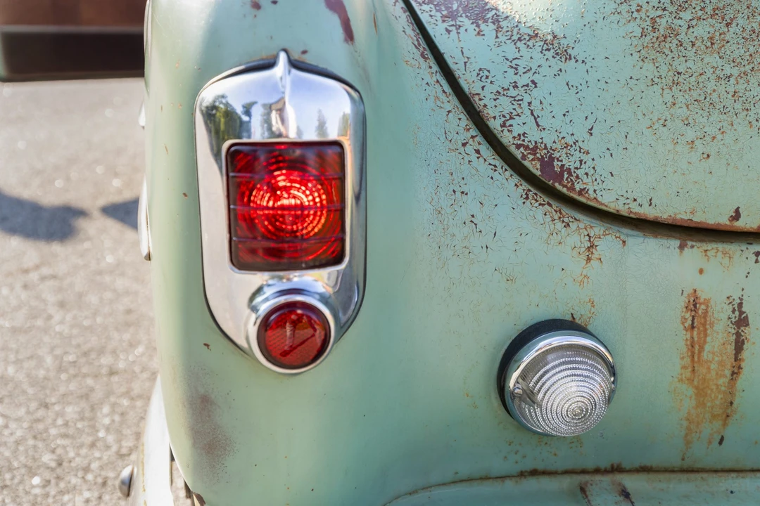 1952 Chevrolet Special & Deluxe & Fleetline - Image 18 of 31