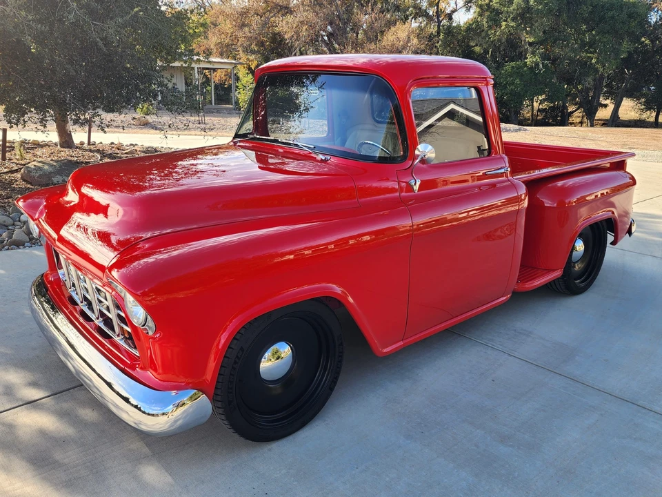 1955 Chevrolet Task Force - Image 13 of 31