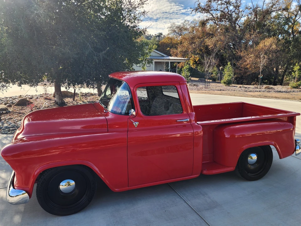 1955 Chevrolet Task Force - Image 24 of 31