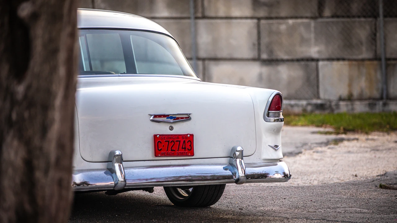 1955 Chevrolet Tri-Five Bel Air 2-Door Hardtop & Coupe - Image 17 of 31