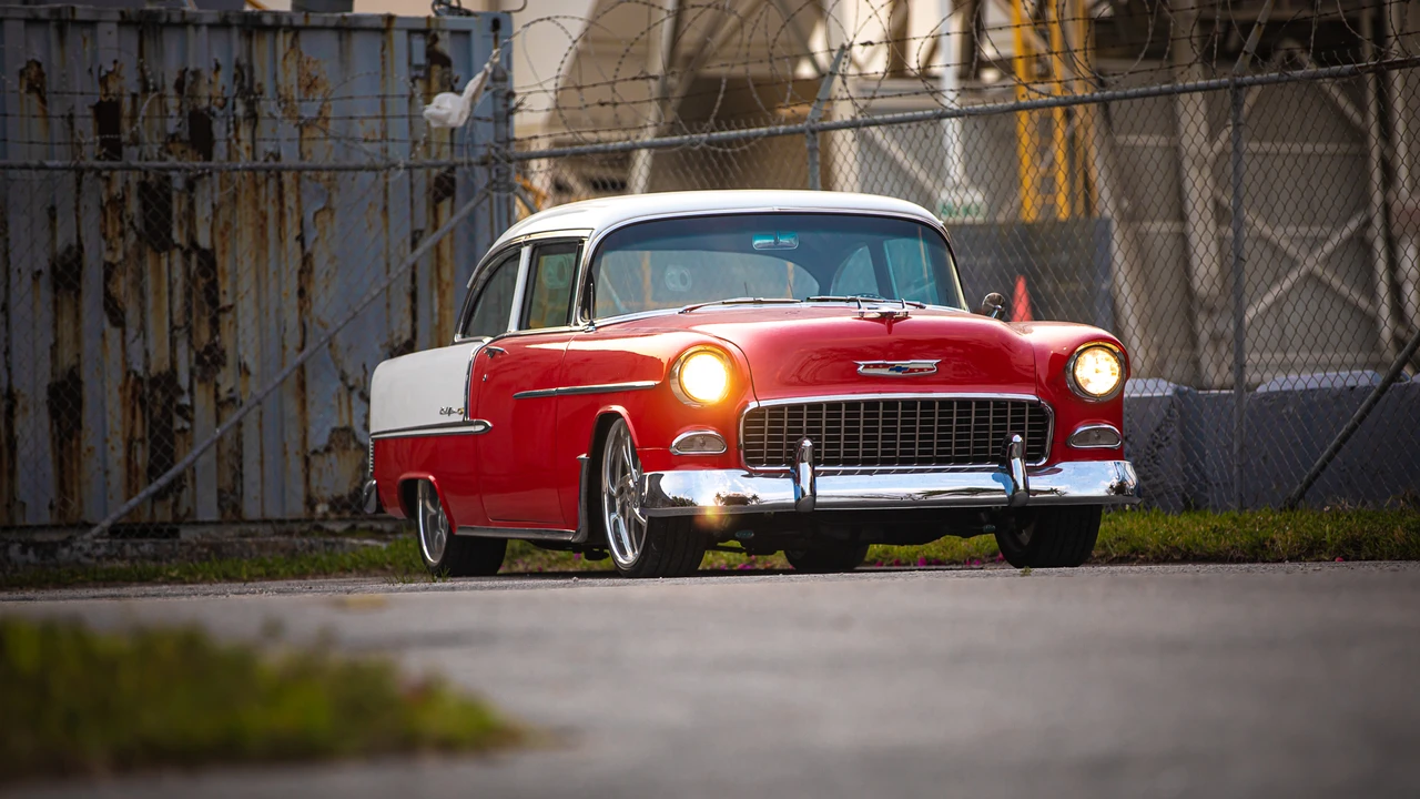 1955 Chevrolet Tri-Five Bel Air 2-Door Hardtop & Coupe - Image 2 of 31