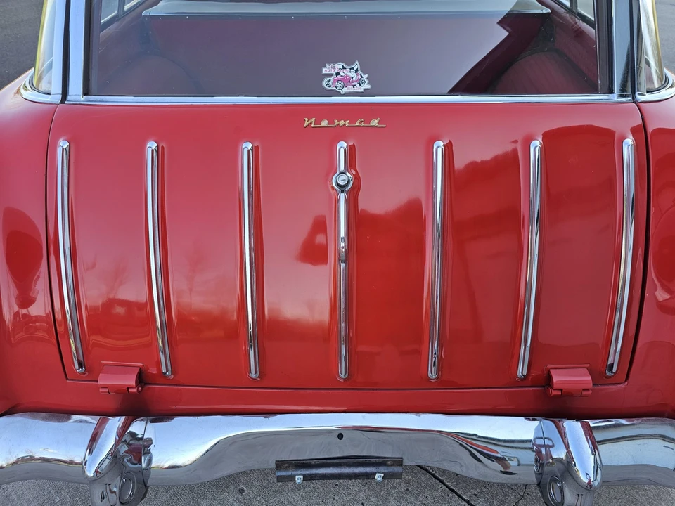 1955 Chevrolet Nomad - Image 26 of 31