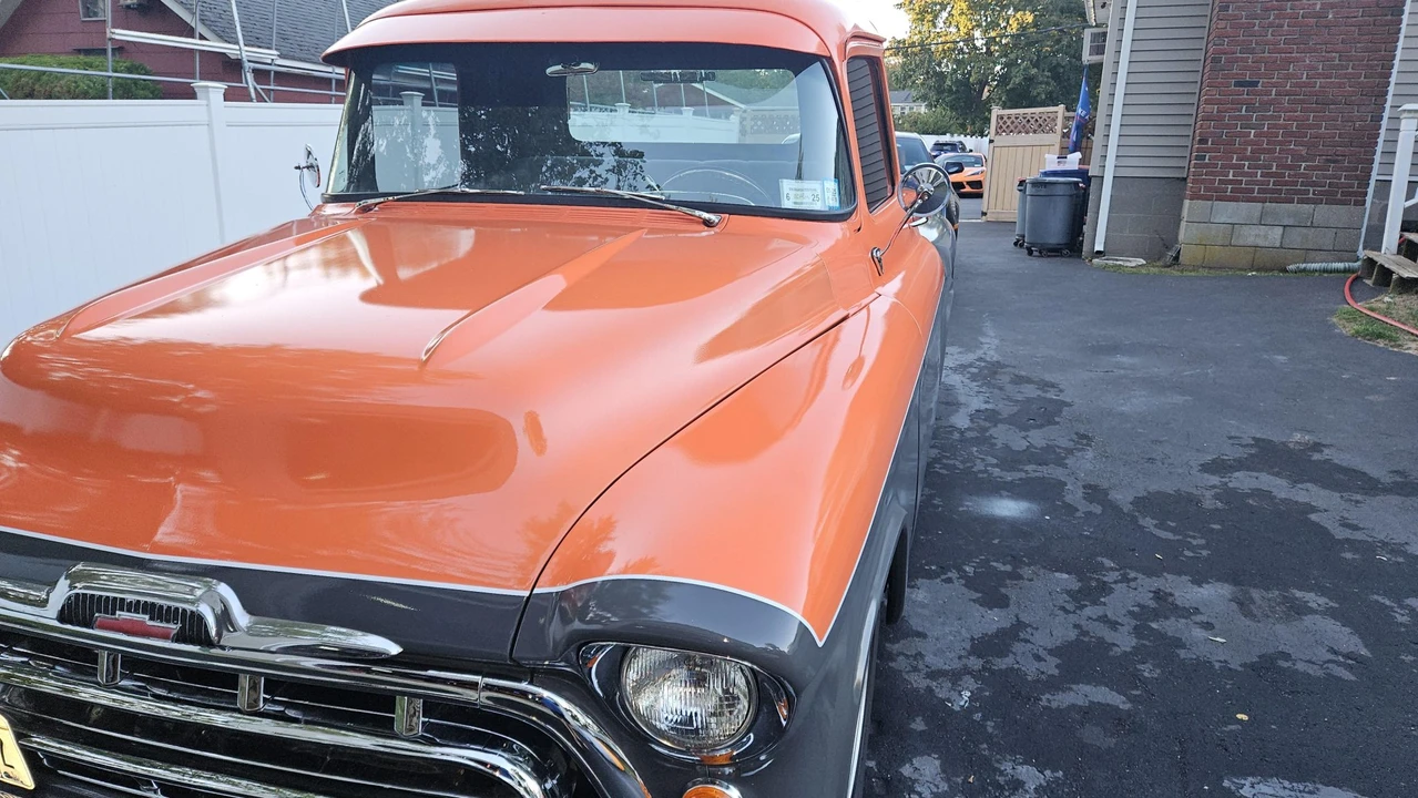 1957 Chevrolet Task Force - Image 23 of 31