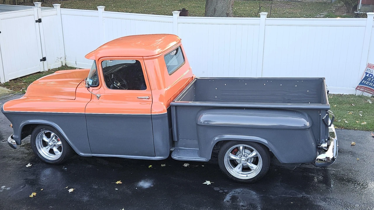 1957 Chevrolet Task Force - Image 15 of 31