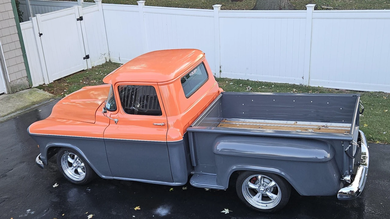 1957 Chevrolet Task Force - Image 16 of 31