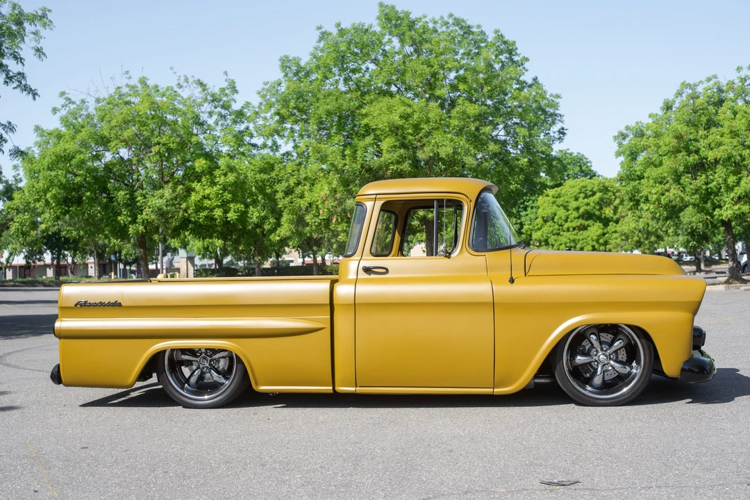 1958 Chevrolet Task Force - Image 10 of 31