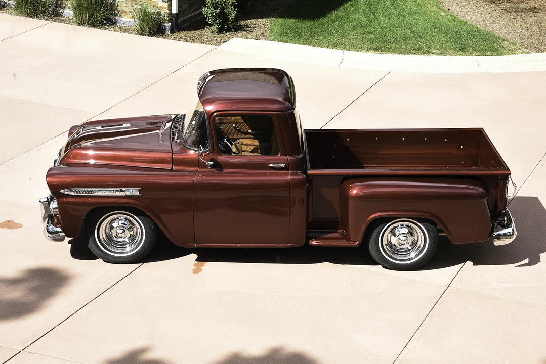1959 Chevrolet Task Force - Image 8 of 31