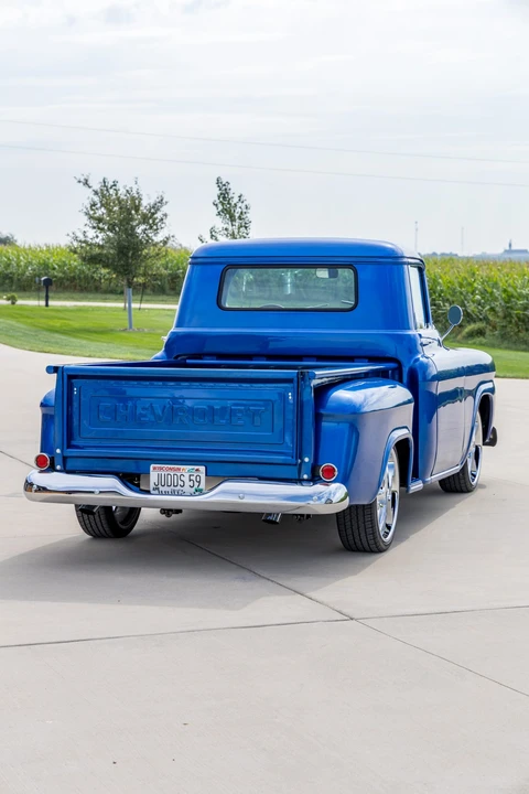 1959 Chevrolet Task Force - Image 11 of 31