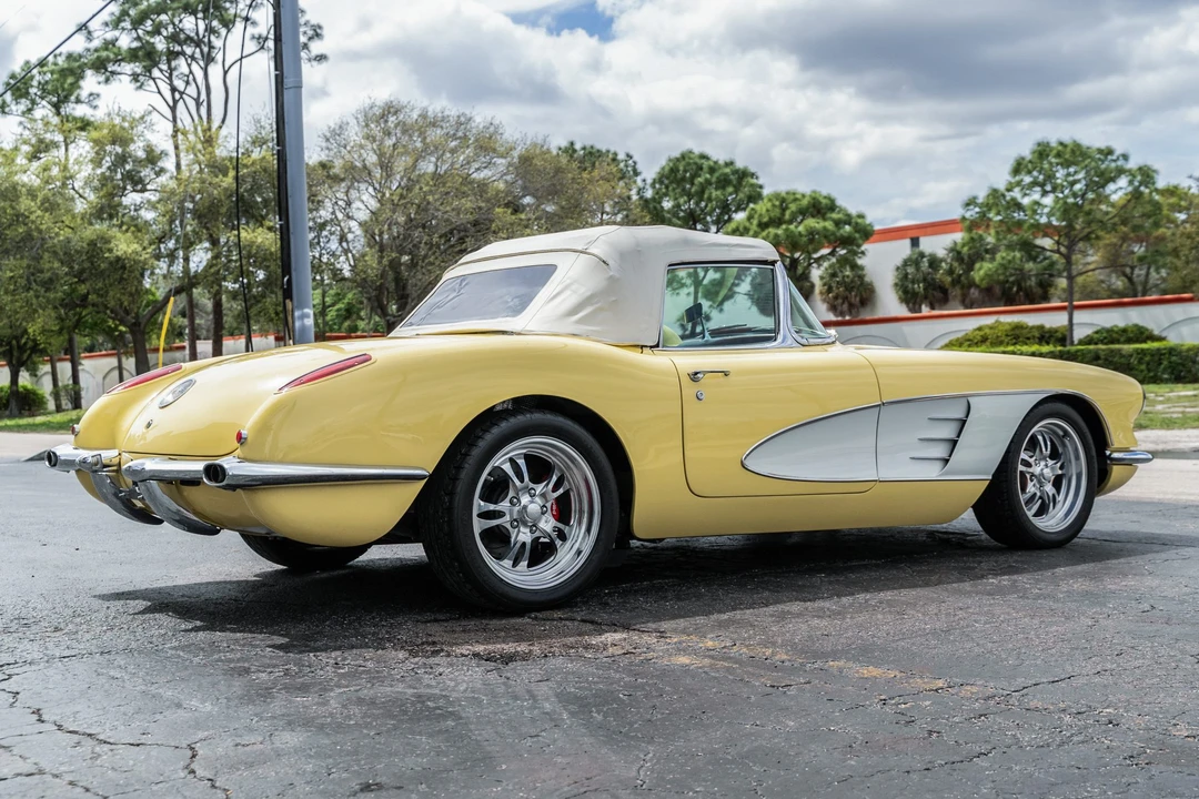 1959 Chevrolet Corvette C1 - Image 16 of 31