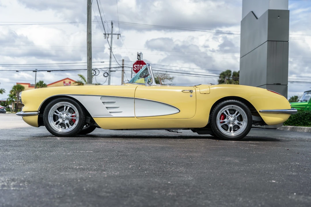 1959 Chevrolet Corvette C1 - Image 10 of 31