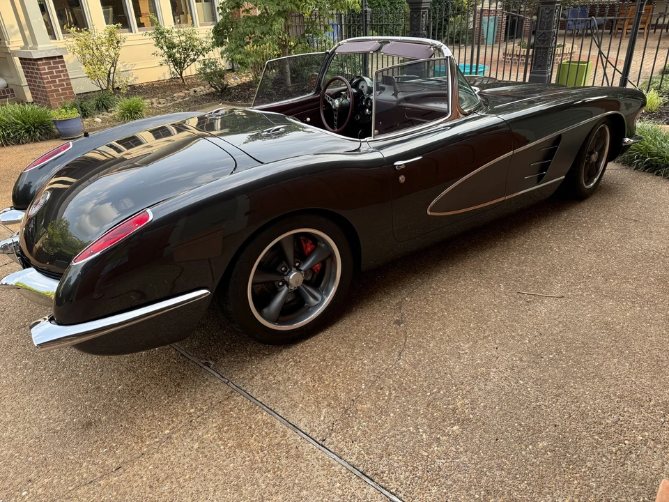 1960 Chevrolet Corvette C1 - Image 4 of 27