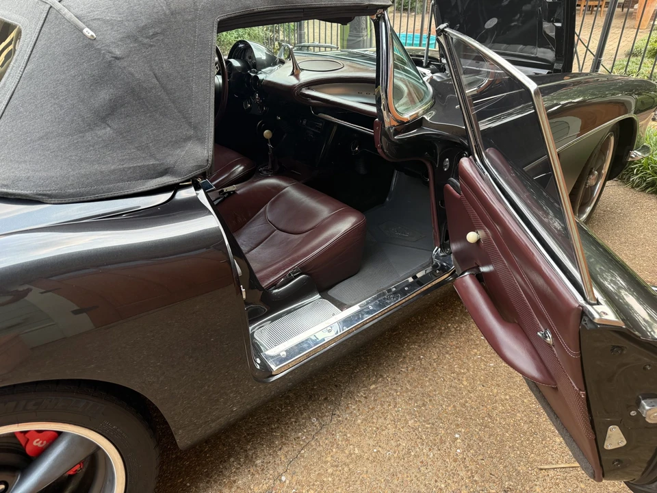 1960 Chevrolet Corvette C1 - Image 11 of 27
