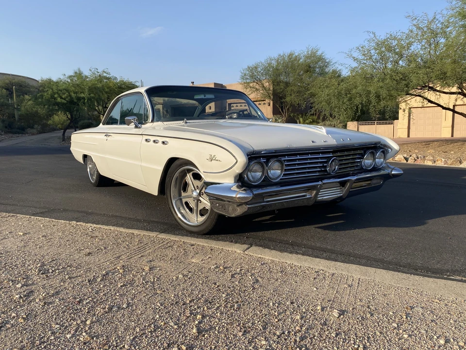 1961 Buick LeSabre - Image 6 of 31