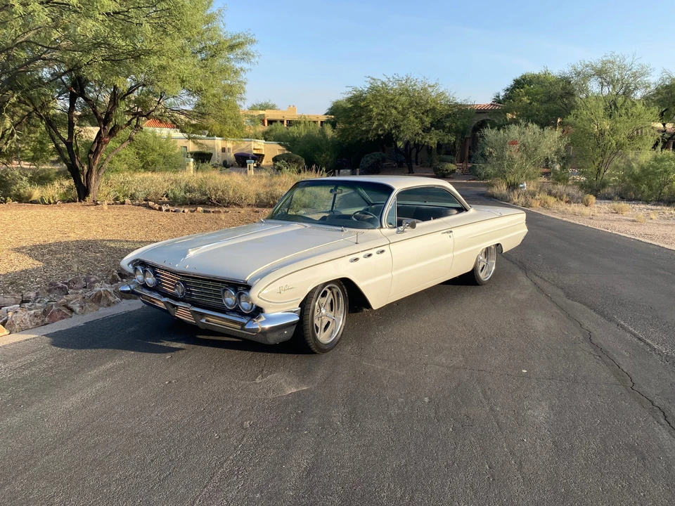 1961 Buick LeSabre - Image 3 of 31