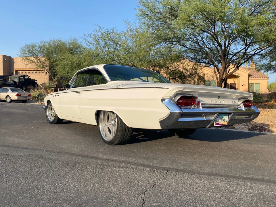 1961 Buick LeSabre - Image 9 of 31