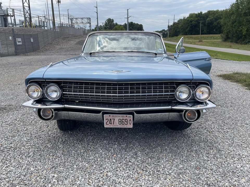 1961 Cadillac Series 62 6th Gen - Image 24 of 31