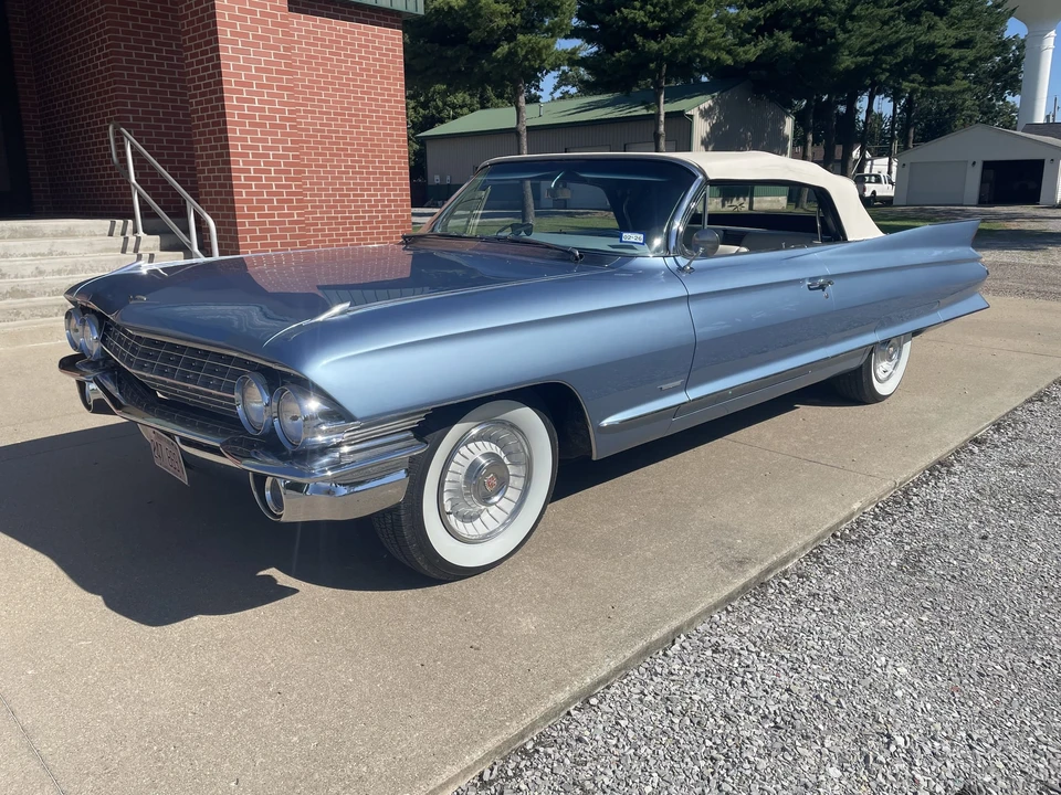 1961 Cadillac Series 62 6th Gen - Image 2 of 31