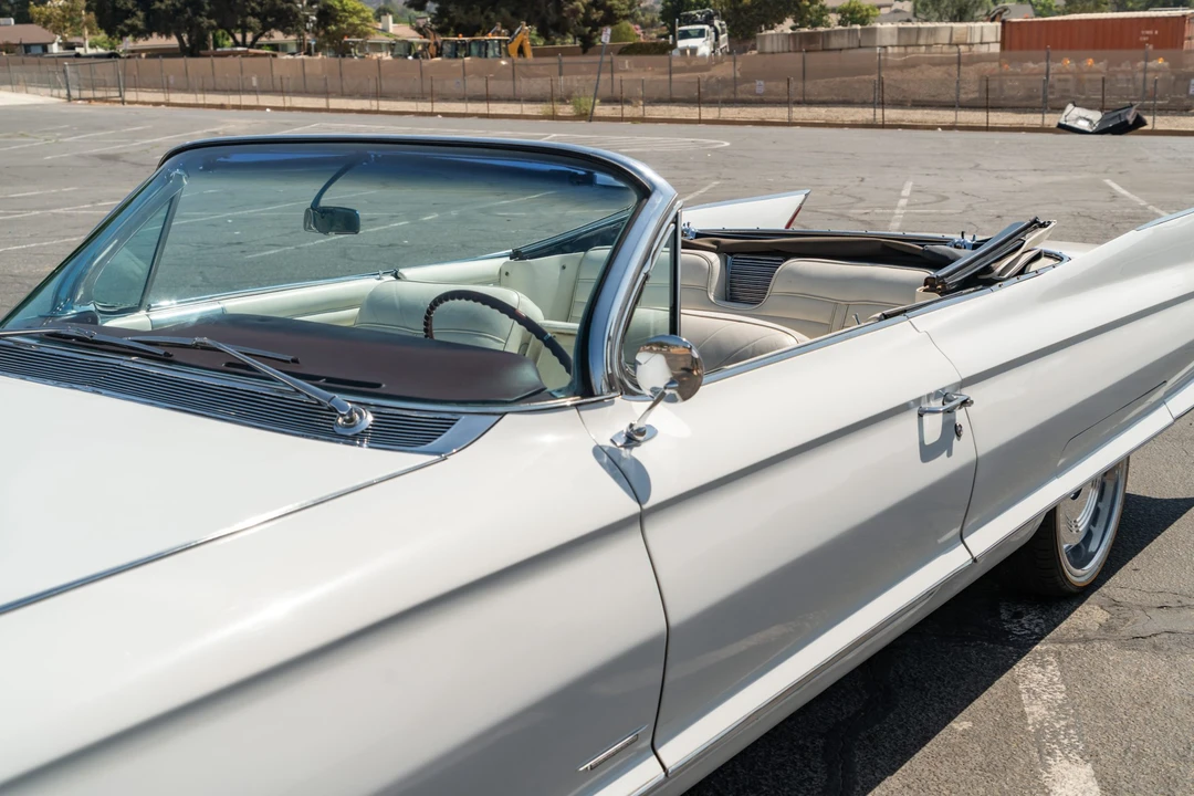 1961 Cadillac Series 62 6th Gen - Image 26 of 31
