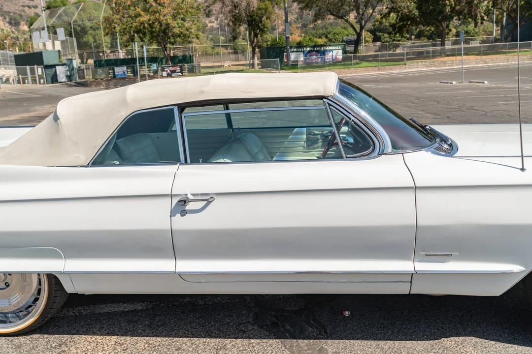 1961 Cadillac Series 62 6th Gen - Image 29 of 31