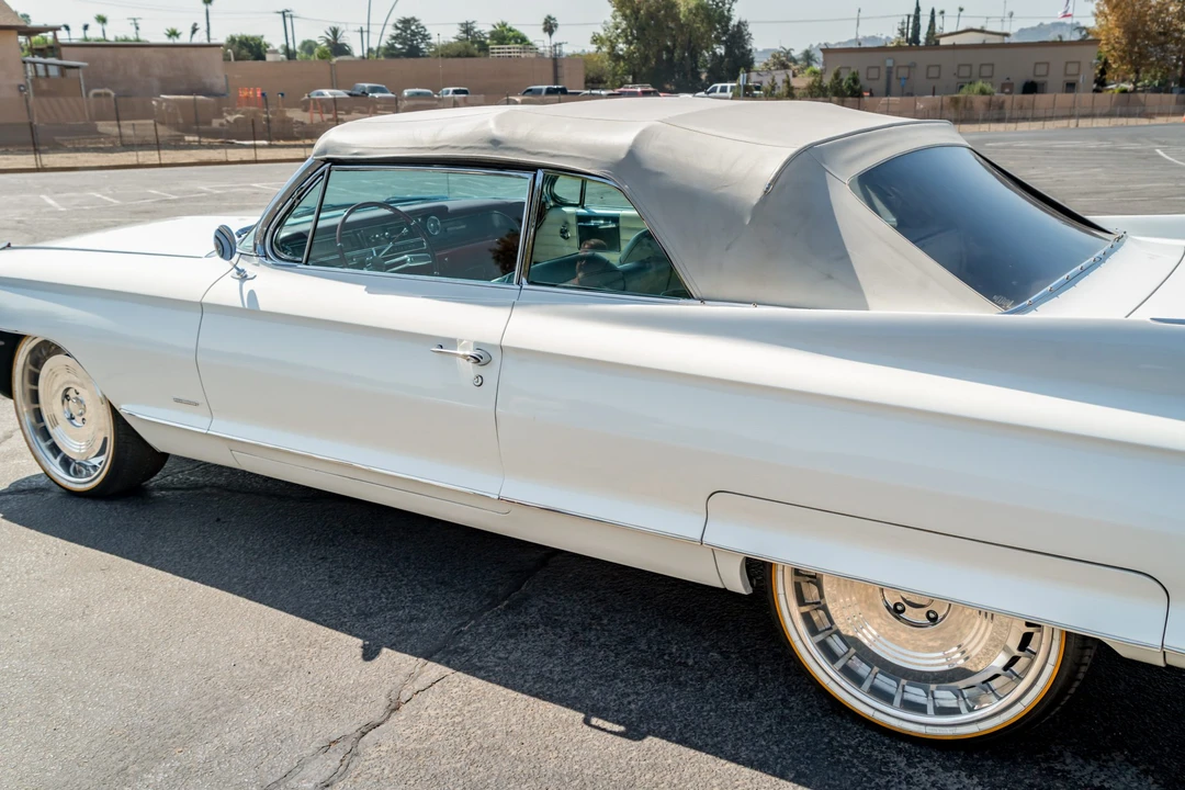 1961 Cadillac Series 62 6th Gen - Image 30 of 31