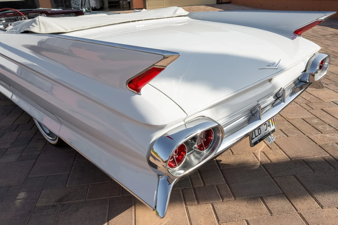 1961 Cadillac Series 62 6th Gen - Image 26 of 31