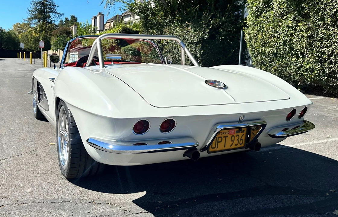 1961 Chevrolet Corvette C1 - Image 18 of 31