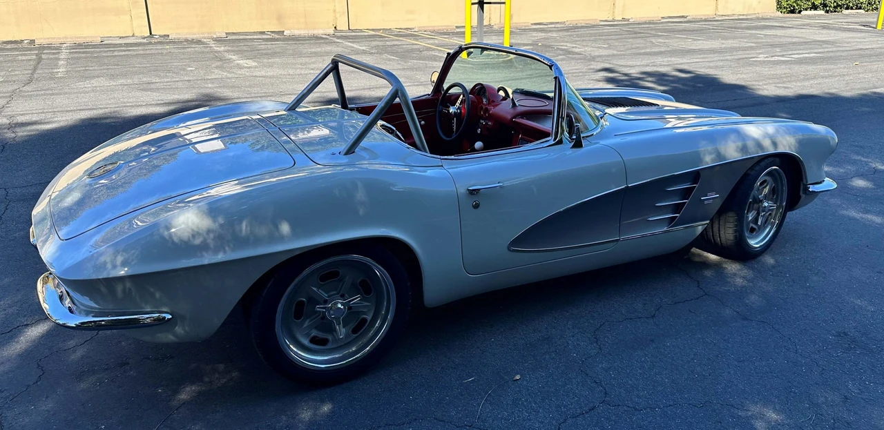 1961 Chevrolet Corvette C1 - Image 14 of 31