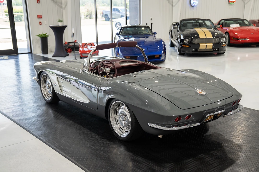 1961 Chevrolet Corvette C1 - Image 12 of 31