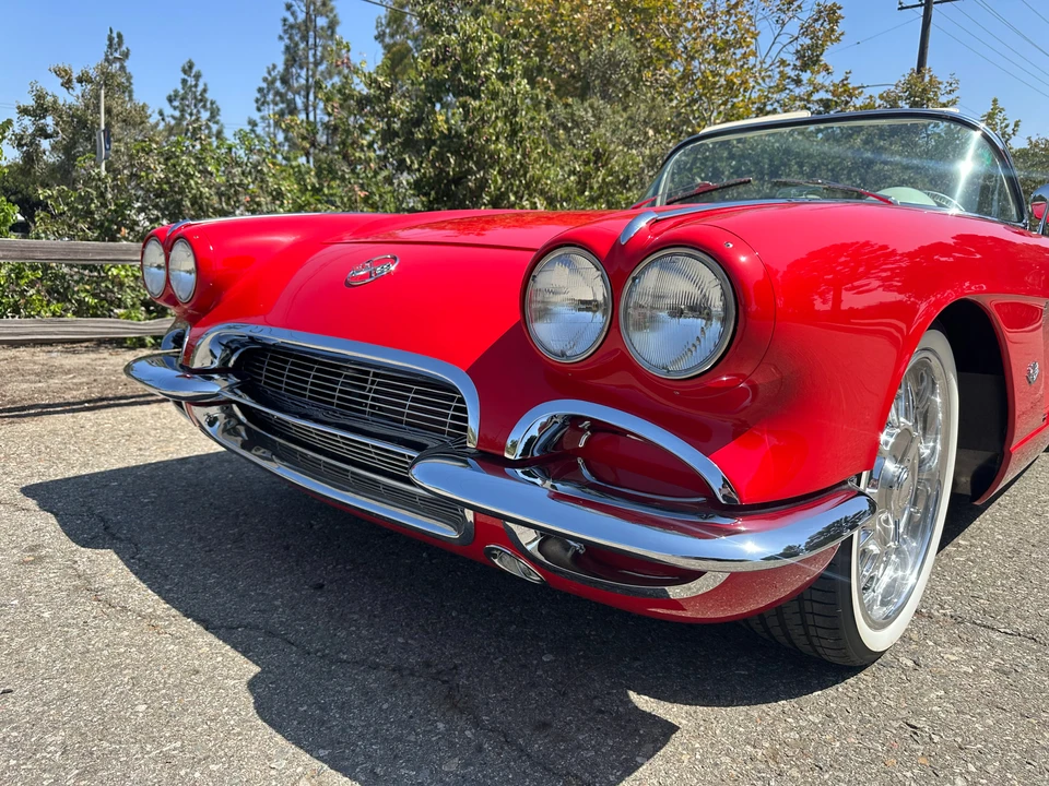 1962 Chevrolet Corvette C1 - Image 17 of 31