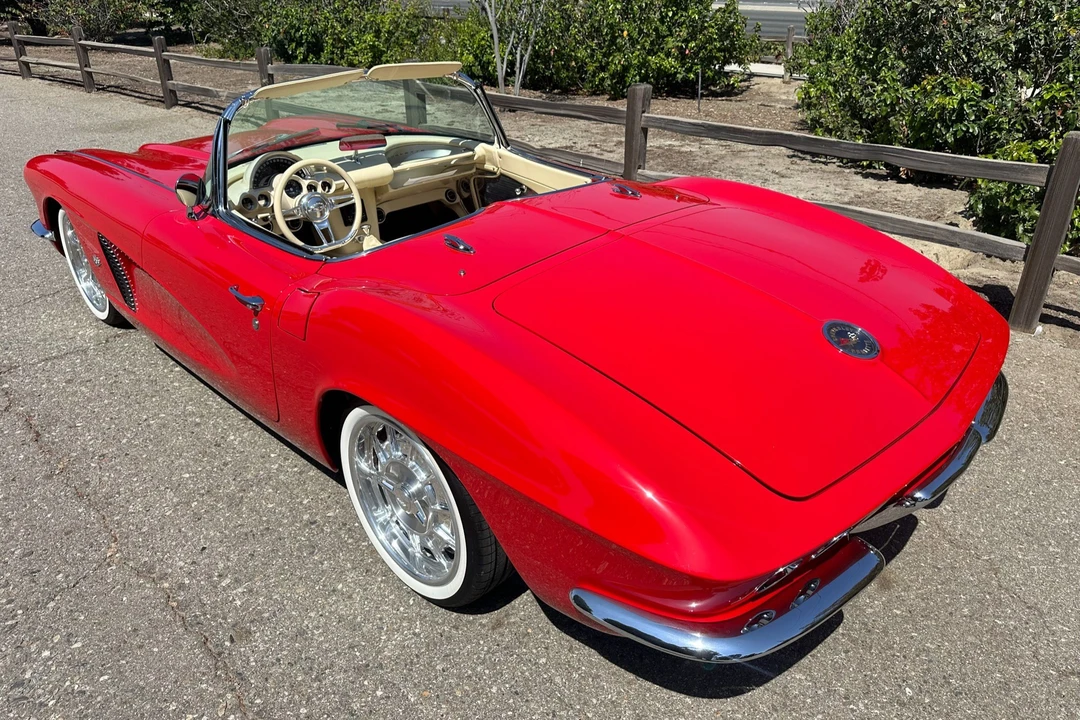 1962 Chevrolet Corvette C1 - Image 10 of 31