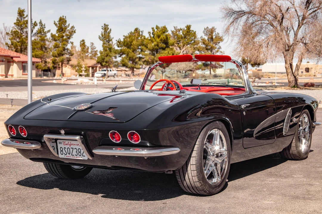 1962 Chevrolet Corvette C1 - Image 9 of 31