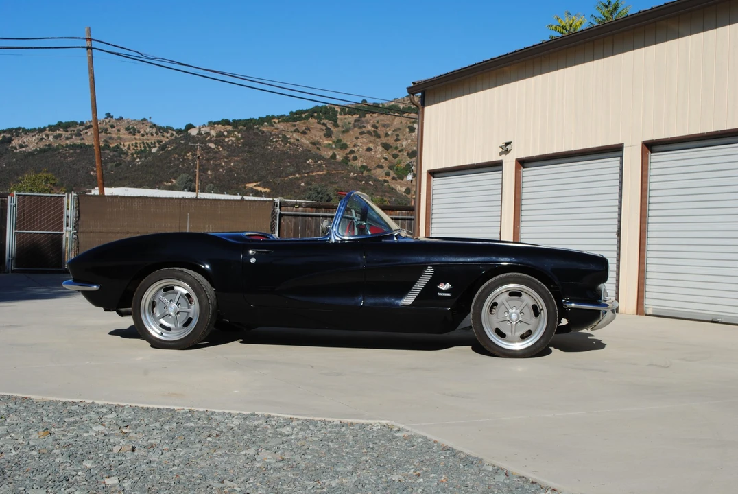 1962 Chevrolet Corvette C1 - Image 9 of 31