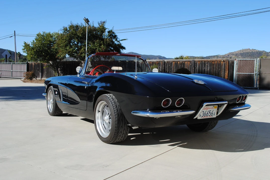 1962 Chevrolet Corvette C1 - Image 15 of 31