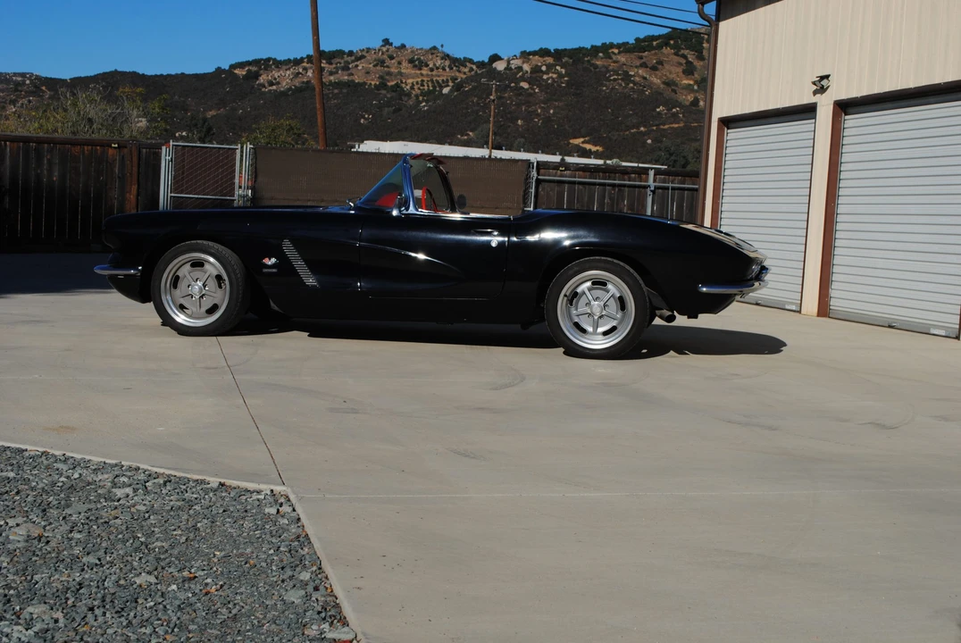 1962 Chevrolet Corvette C1 - Image 17 of 31