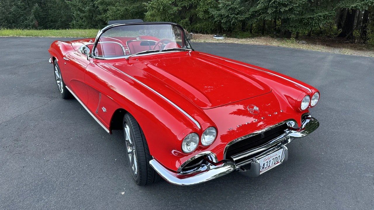 1962 Chevrolet Corvette C1 - Image 17 of 31