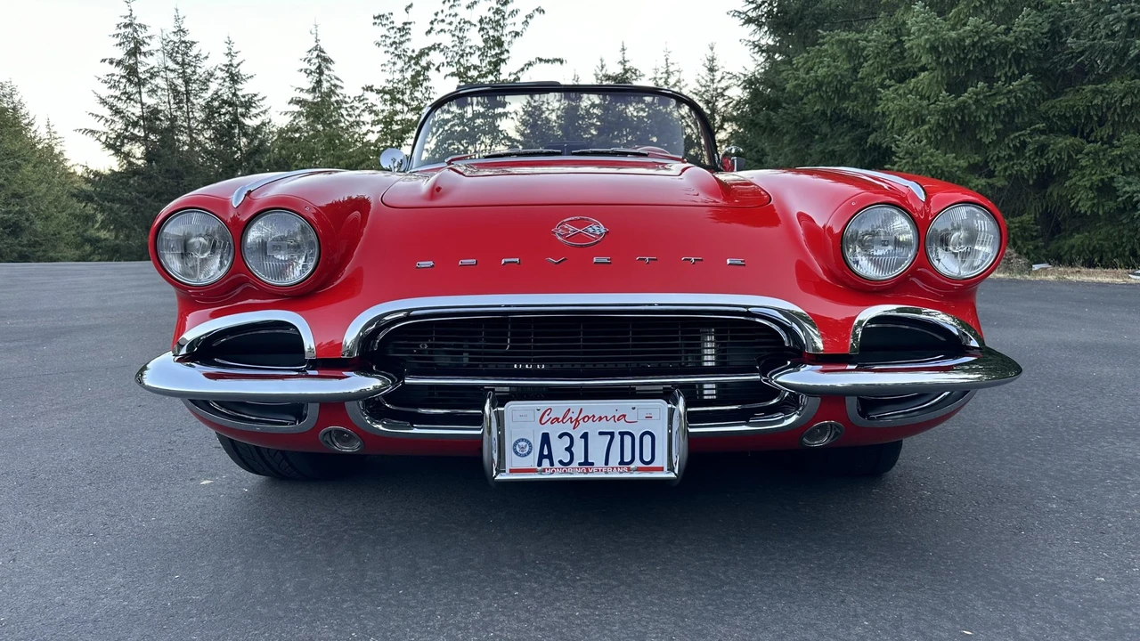 1962 Chevrolet Corvette C1 - Image 16 of 31