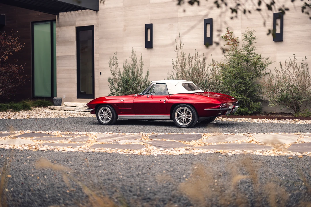 1963 Chevrolet Corvette C2 - Image 9 of 31