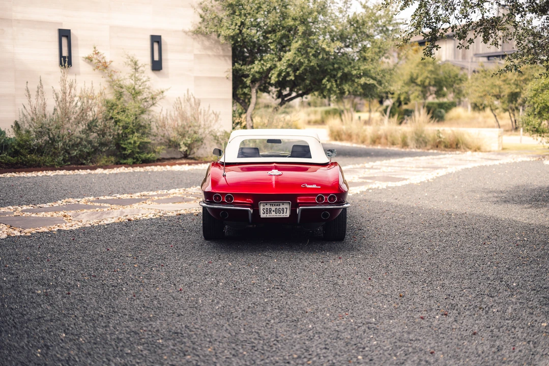 1963 Chevrolet Corvette C2 - Image 14 of 31