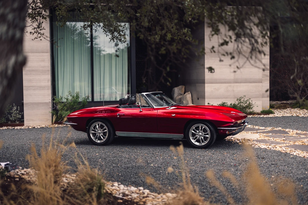 1963 Chevrolet Corvette C2 - Image 23 of 31