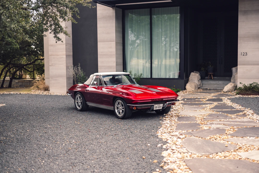 1963 Chevrolet Corvette C2 - Image 25 of 31