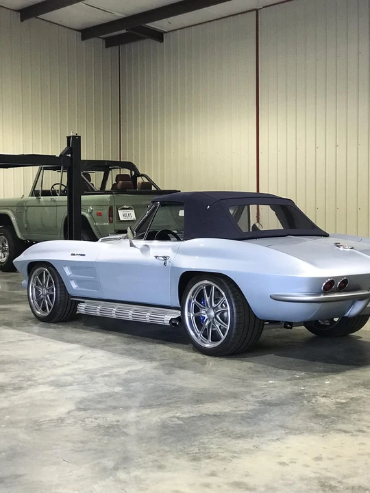 1963 Chevrolet Corvette C2 - Image 24 of 31