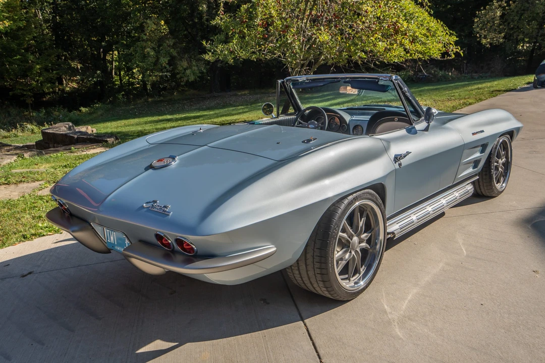 1963 Chevrolet Corvette C2 - Image 14 of 31