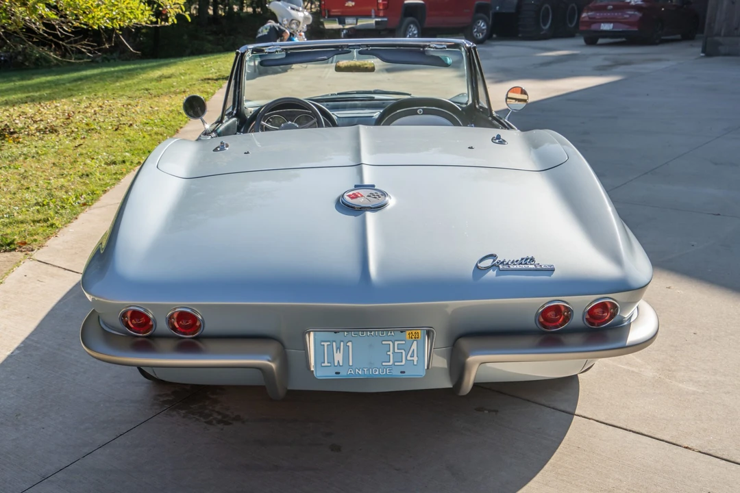 1963 Chevrolet Corvette C2 - Image 13 of 31