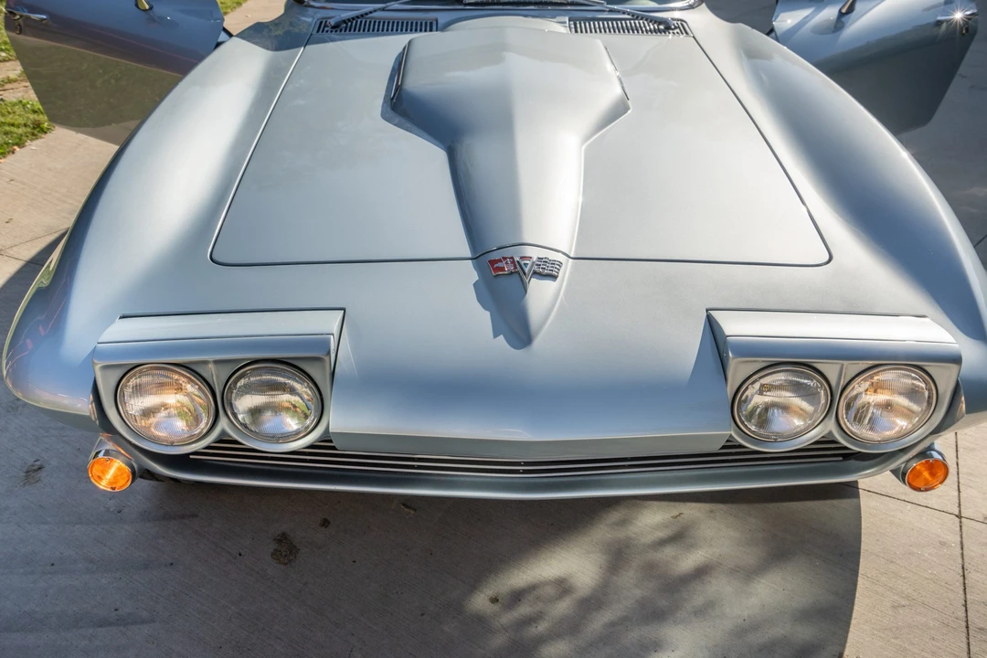 1963 Chevrolet Corvette C2 - Image 18 of 31