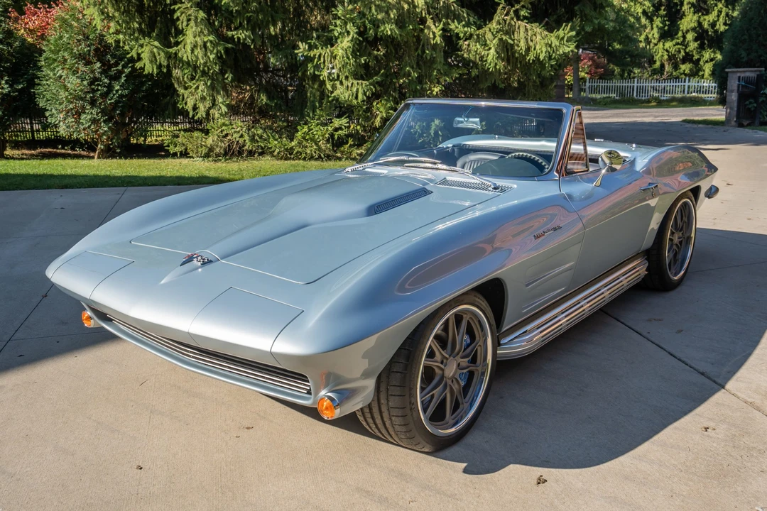 1963 Chevrolet Corvette C2 - Image 10 of 31