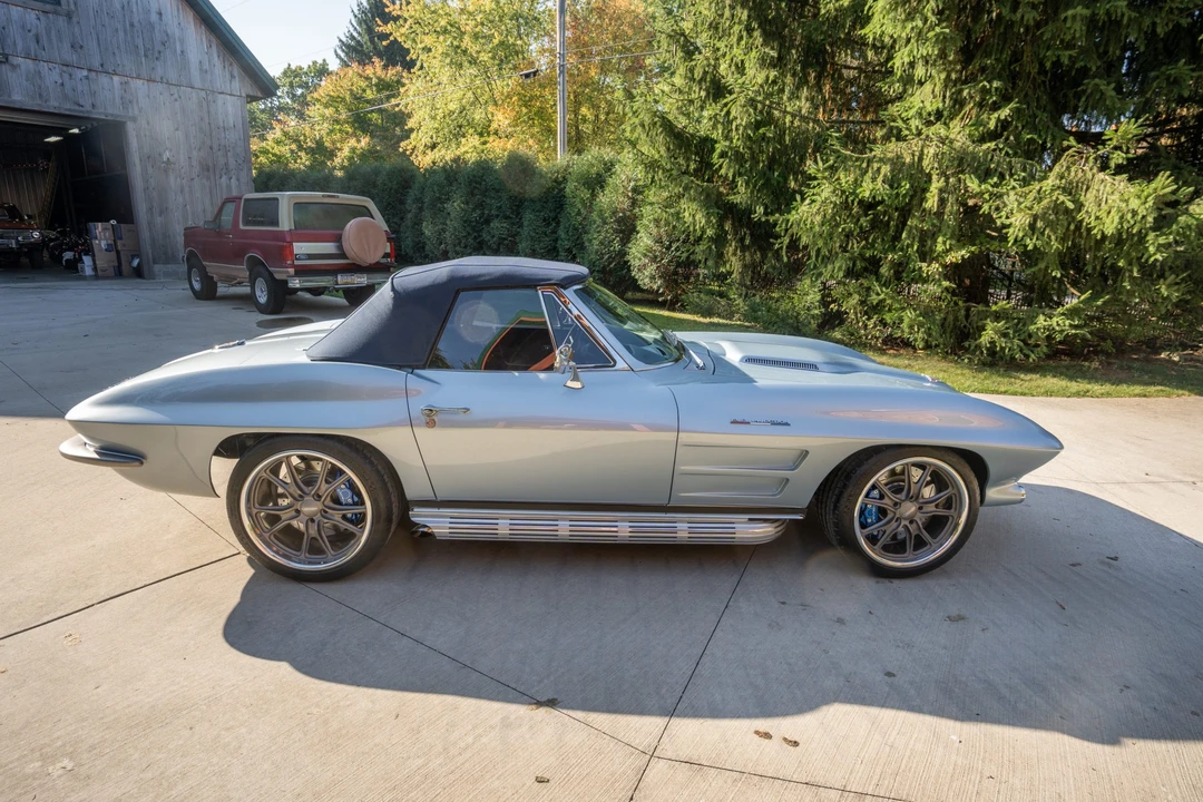 1963 Chevrolet Corvette C2 - Image 7 of 31