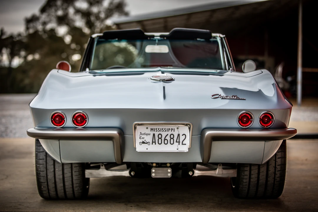 1963 Chevrolet Corvette C2 - Image 19 of 31