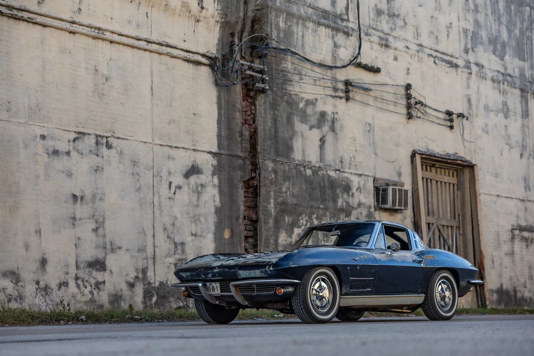 1963 Chevrolet Corvette C2 - Image 4 of 31