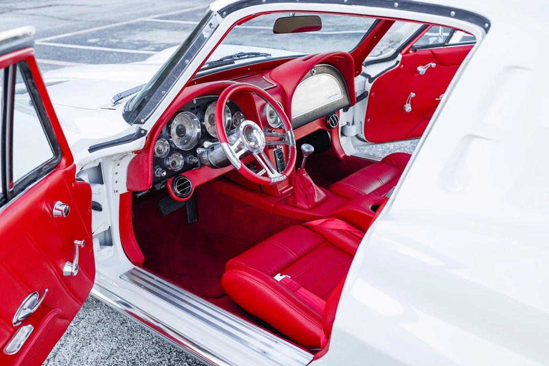 1963 Chevrolet Corvette C2 - Image 18 of 31