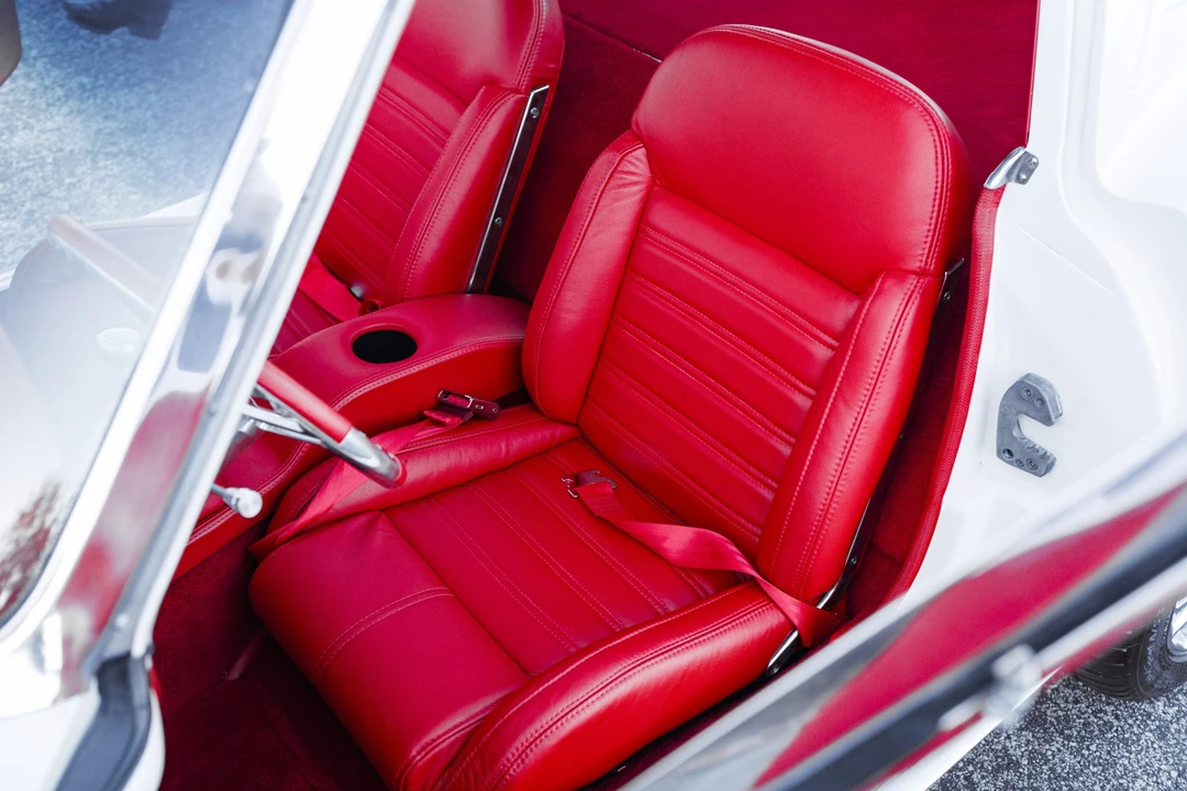 1963 Chevrolet Corvette C2 - Image 19 of 31